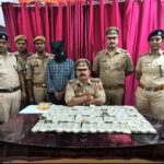 बिहार चुनाव से पहले डीडीयू रेलवे स्टेशन पर जीआरपी की बड़ी कार्रवाई, 24.40 लाख नकदी के साथ युवक हिरासत में